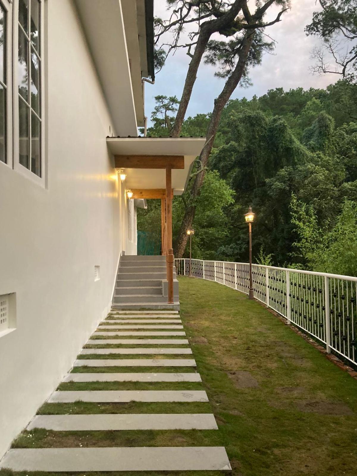 The Heritage Club - Tripura Castle Hotel And Spa Shillong Dış mekan fotoğraf