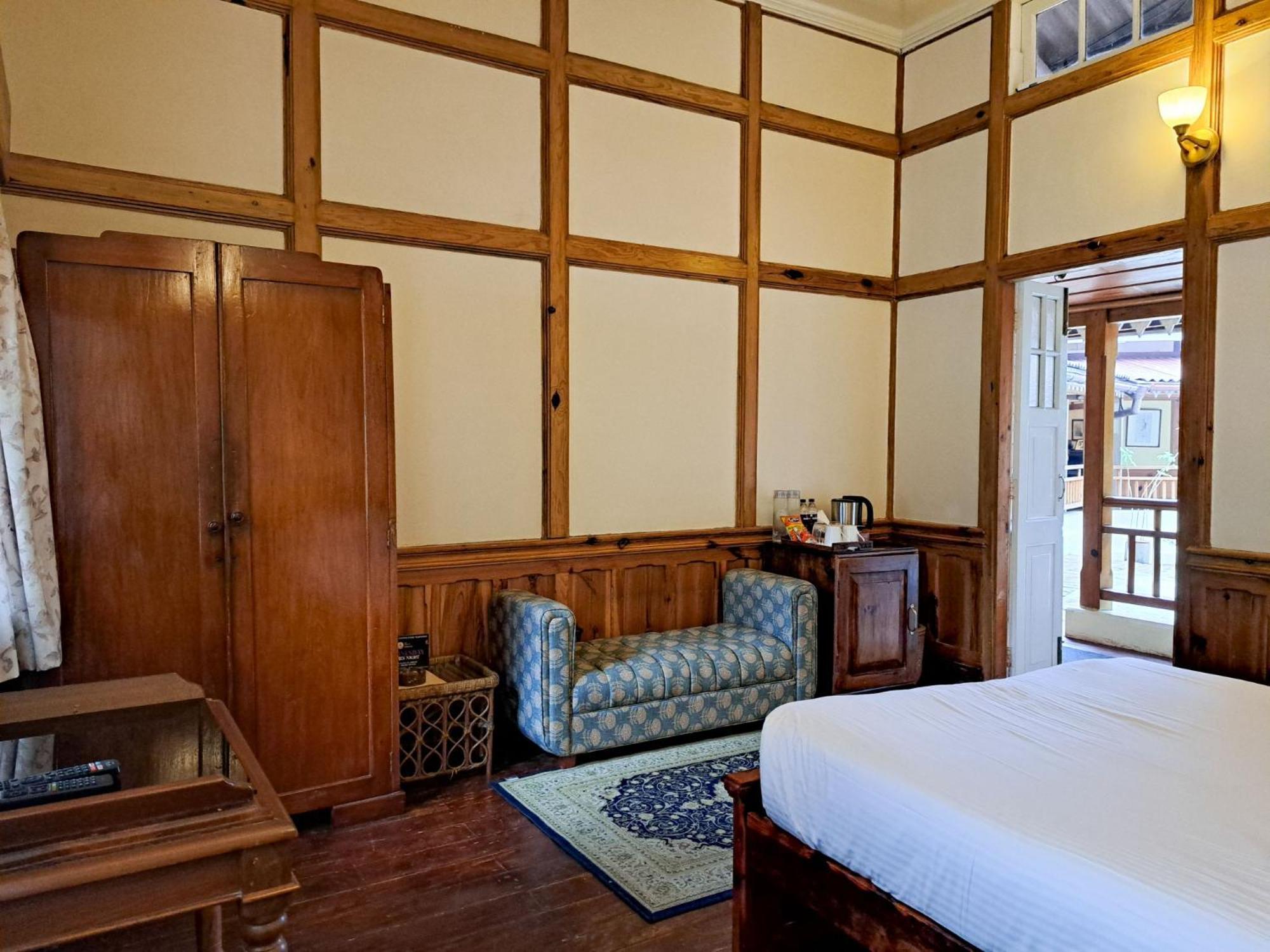 The Heritage Club - Tripura Castle Hotel And Spa Shillong Dış mekan fotoğraf