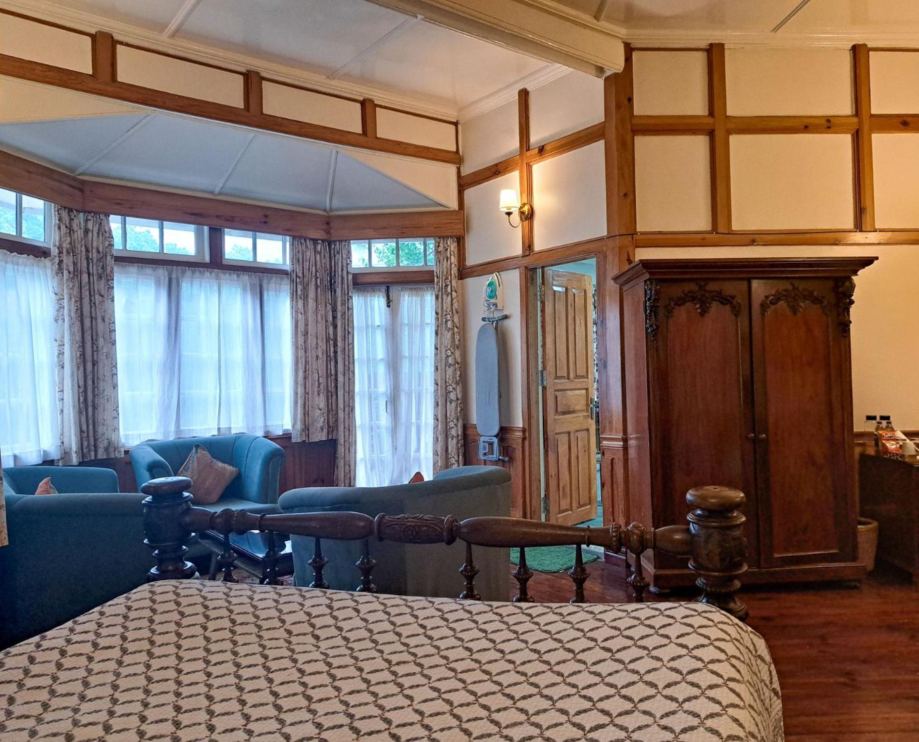 The Heritage Club - Tripura Castle Hotel And Spa Shillong Dış mekan fotoğraf