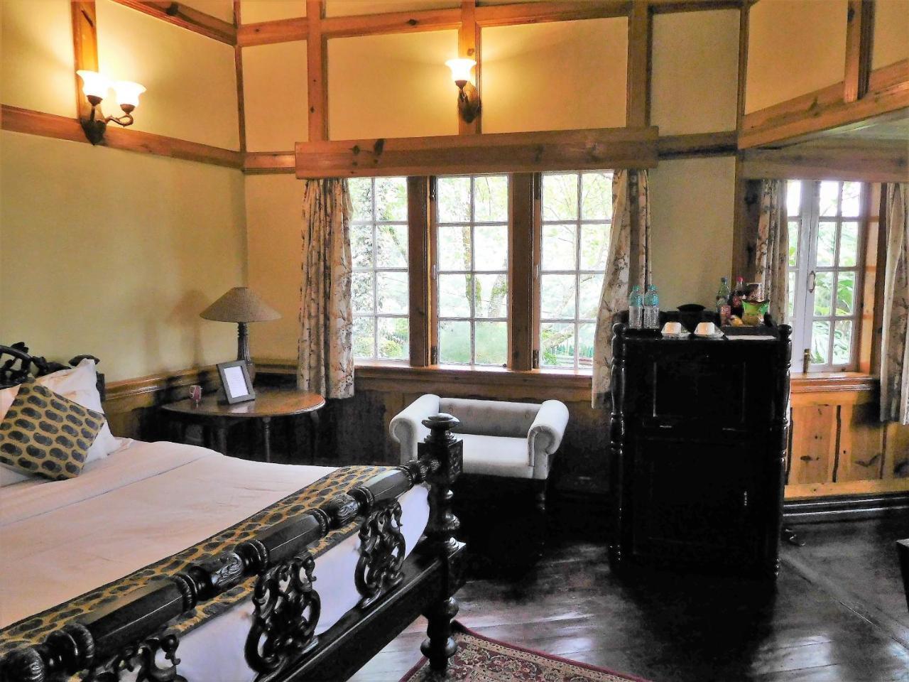 The Heritage Club - Tripura Castle Hotel And Spa Shillong Dış mekan fotoğraf