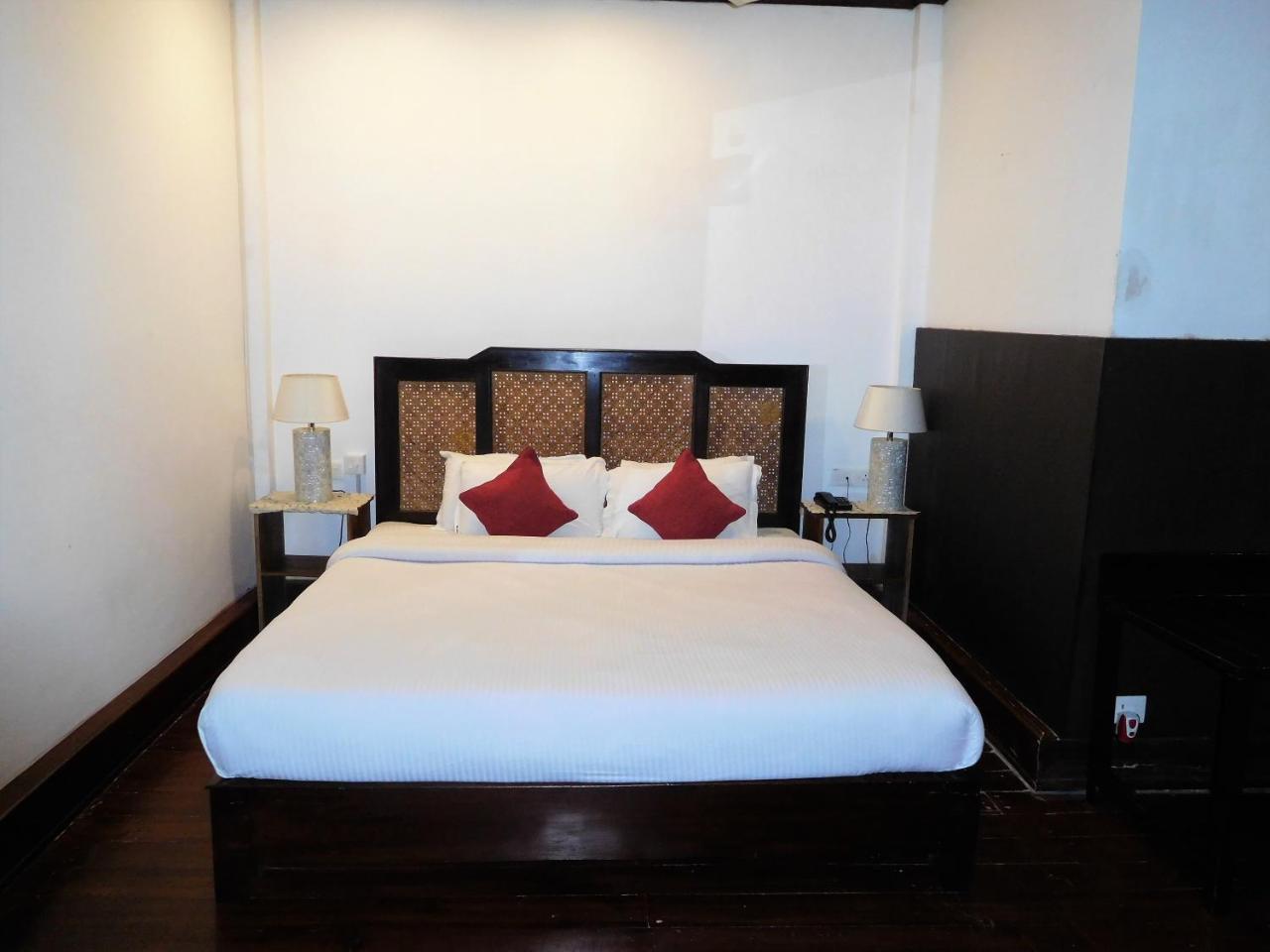 The Heritage Club - Tripura Castle Hotel And Spa Shillong Dış mekan fotoğraf