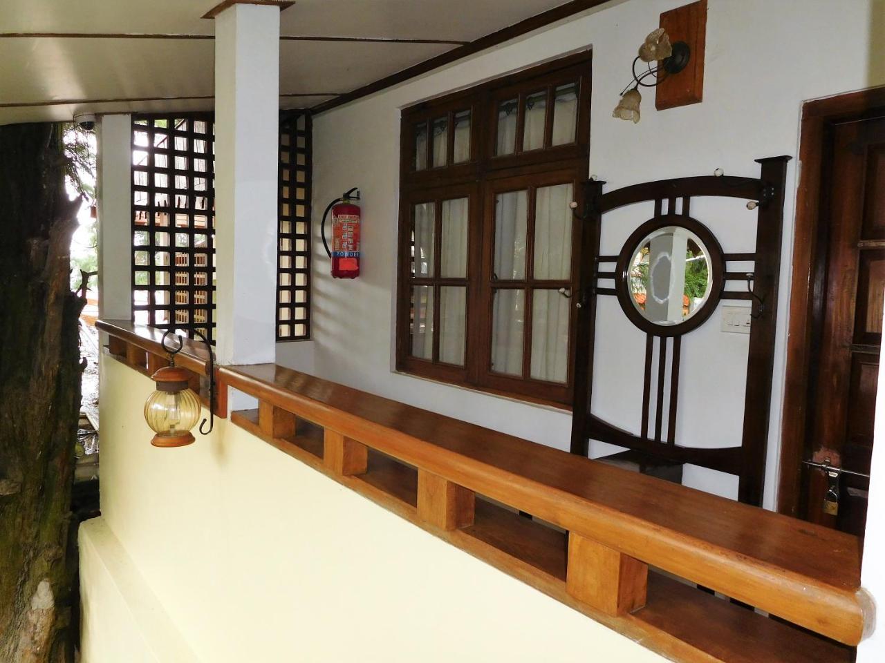 The Heritage Club - Tripura Castle Hotel And Spa Shillong Dış mekan fotoğraf